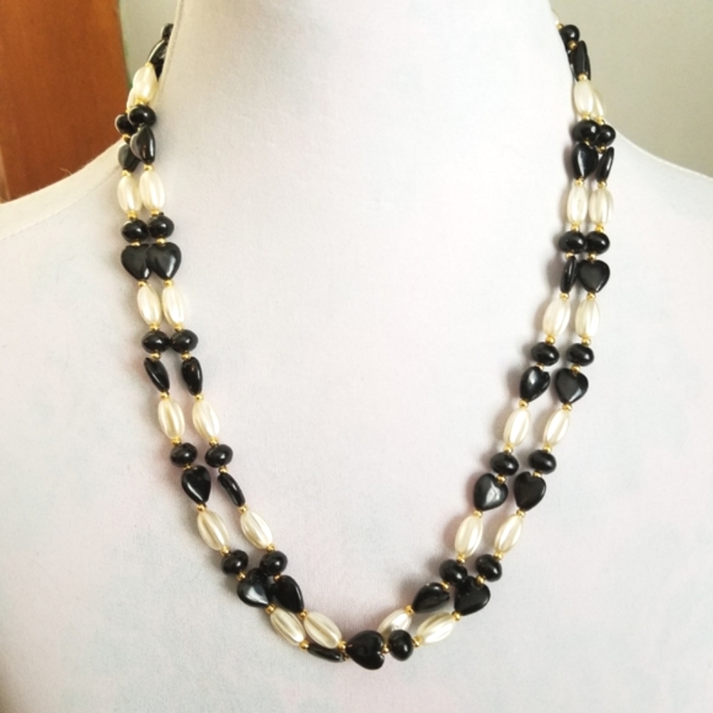 Vintage black hearts double strand necklace white faux pearl beads